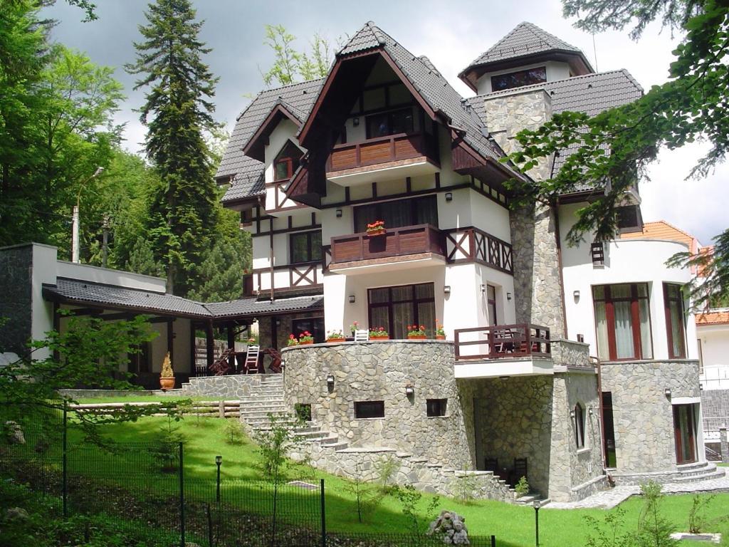 Villa Tom Sinaia Exteriör bild